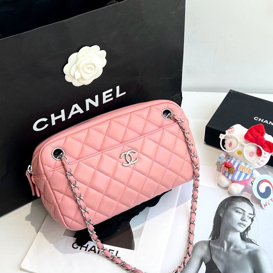 香奈兒/chanel 粉色菱格紋相機包 12開 底長25-1