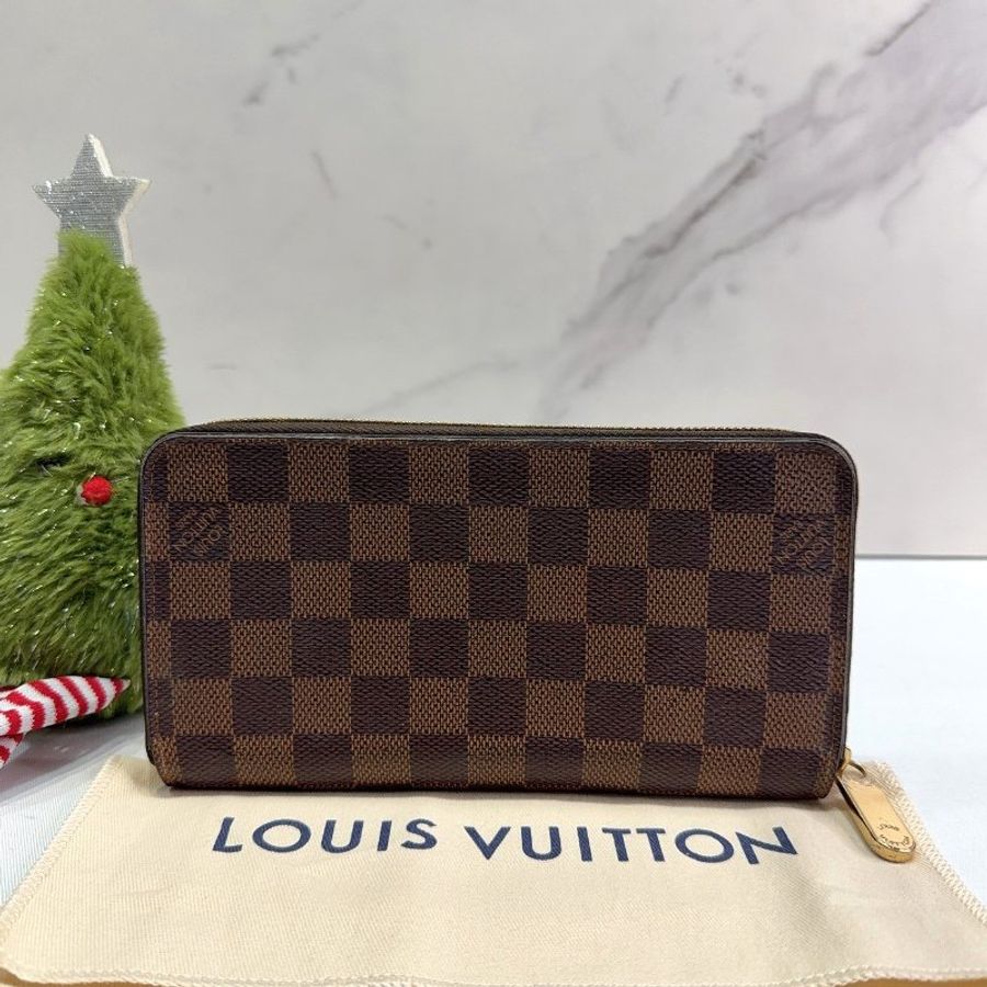 LV Zippy 棋盤格拉鍊長夾-1