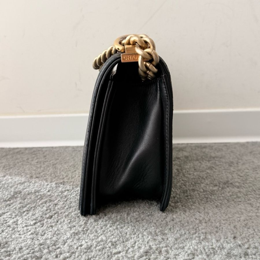 chanel香奈兒 Leboy中號 黑金羊皮單肩包斜挎包-2