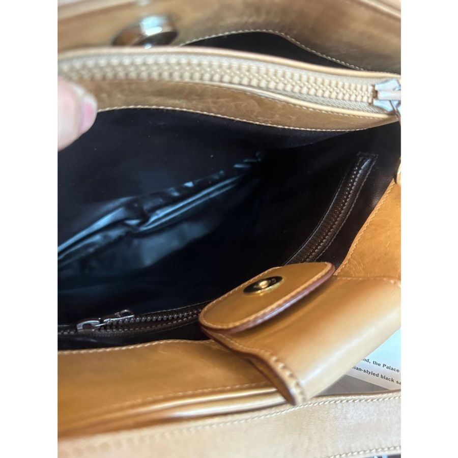 思琳CELINE 經典老花Macadam 經典凱旋門皮標斜背包 凱旋門米花圖騰-13