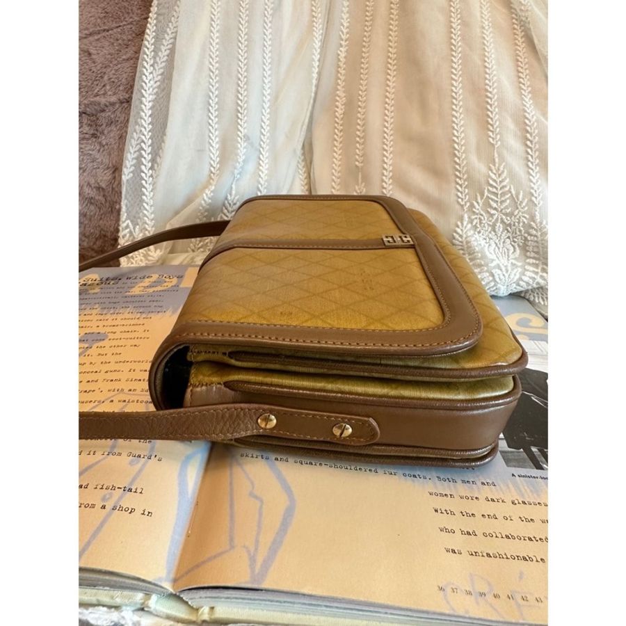 紀梵希 Givenchy古董 絕版 斜背包 賽琳 凱旋門 單肩包 斜挎包 日本中古 Vintage 肩背包 斜挎包 男生女生合用-8