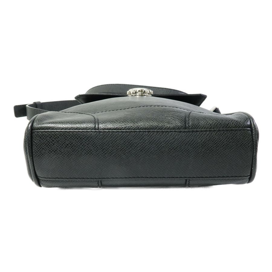 LOUIS VUITTON Taiga Taiga Luka肩背袋-3