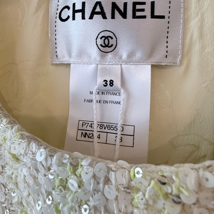 全新✨Chanel✨春夏亮片斗篷外套 原價25萬多 #38-11