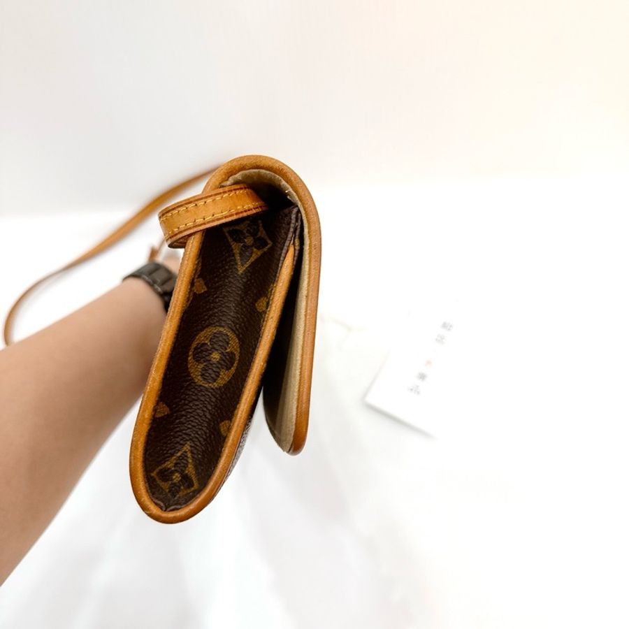 莉亞精品♡ LV 信封斜背包M58182 大號 二手美包-7