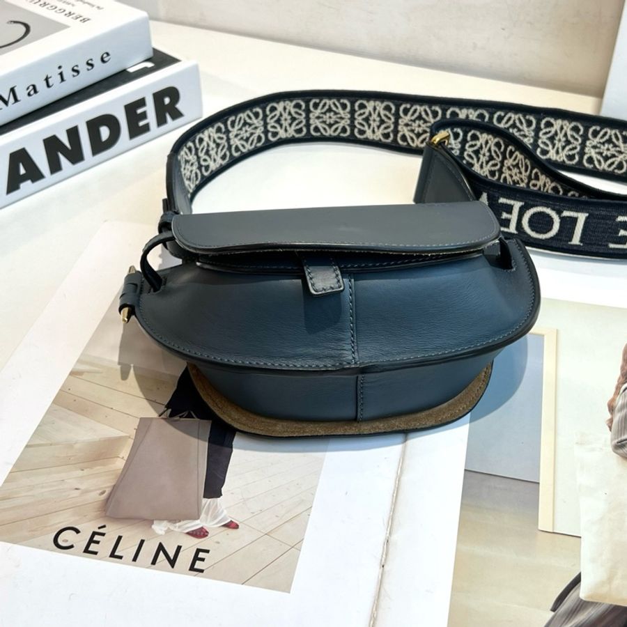LOEWE罗意威 新款mini gate-4