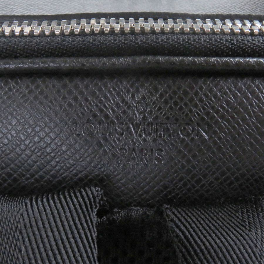 路易威登 M30977 Avenue 雙肩包，Taiga 皮革，LV 標誌，雙肩包，日用包，黑色，法國製造，男士-9