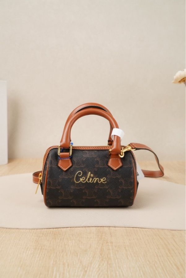【VUINCA Vintage 價格僅供參考】 CELINE BOSTON Mini 刺繡 老花 牛皮-1