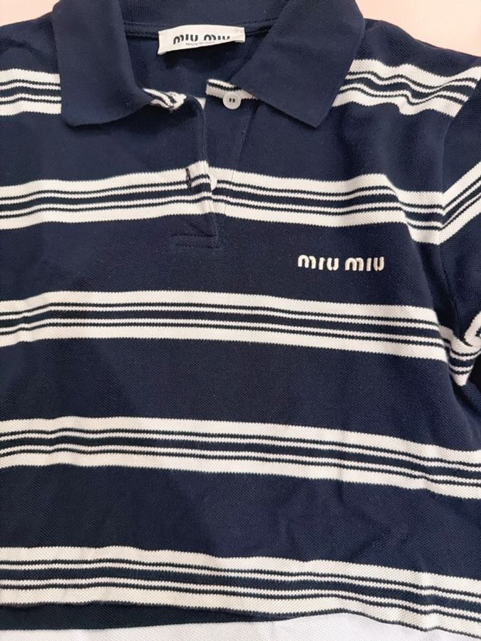 二手精品自賣❤️Miu Miu經典款短版深藍條紋polo衫.短袖衣.近新.36/S號-5