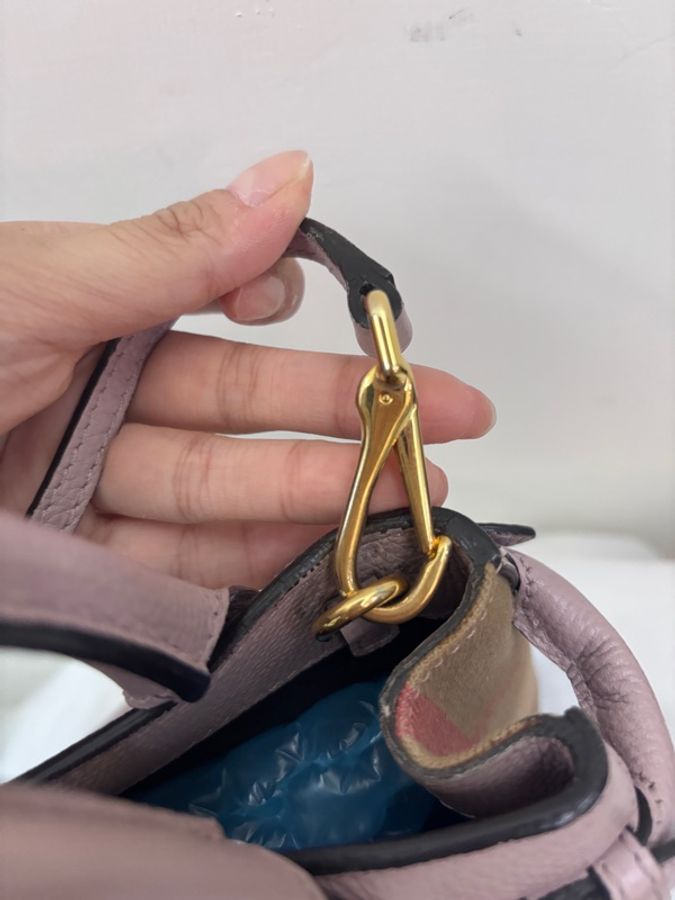 Burberry Banner mini 手提斜背包-34
