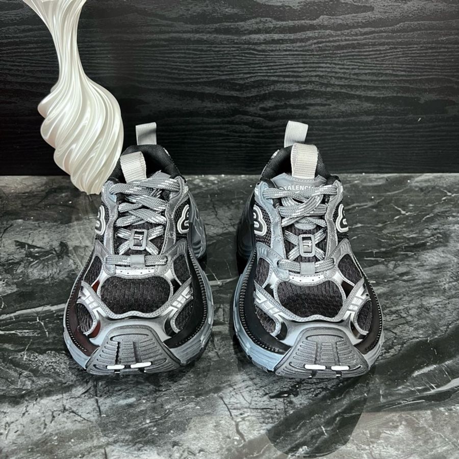 Balenciaga巴黎世家6xl黑銀老爹鞋休閒鞋 36碼-1