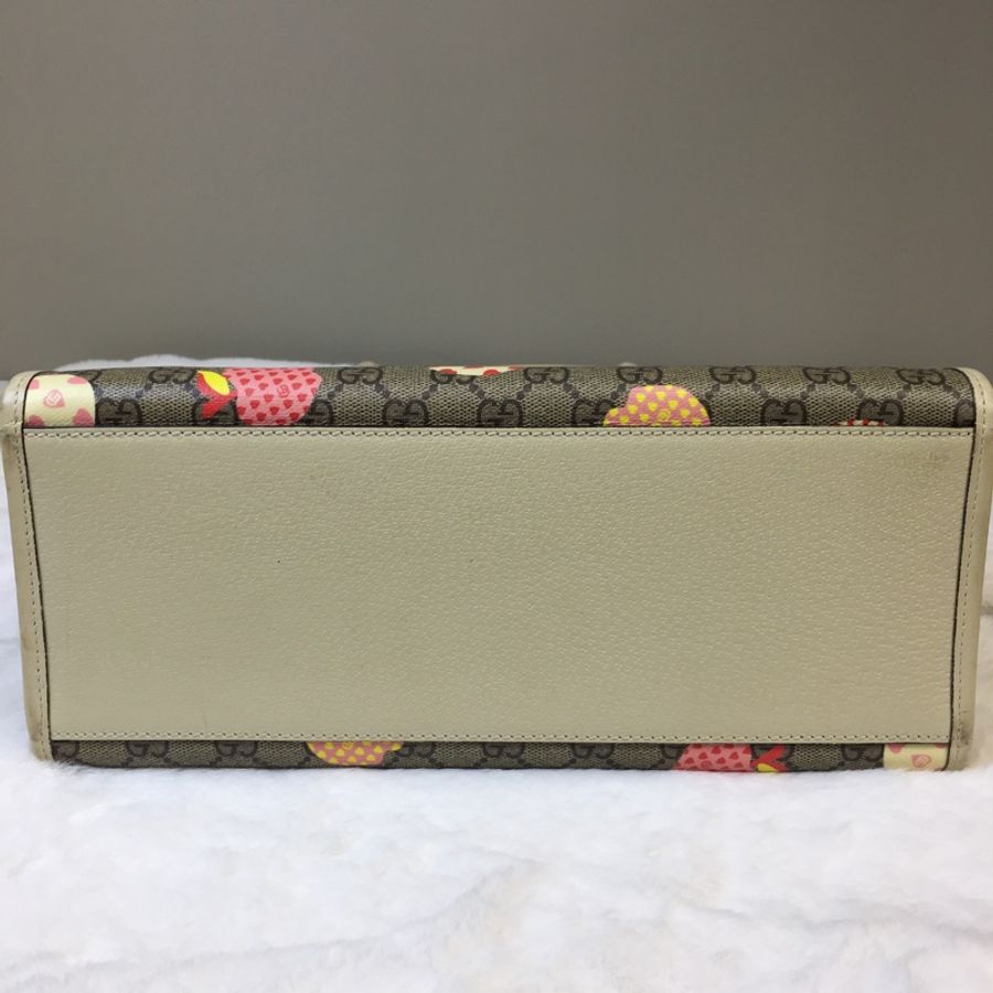 GUCCI 情人節限定蘋果愛心小號托特包 寬26cm × 高22cm × 厚11cm-7