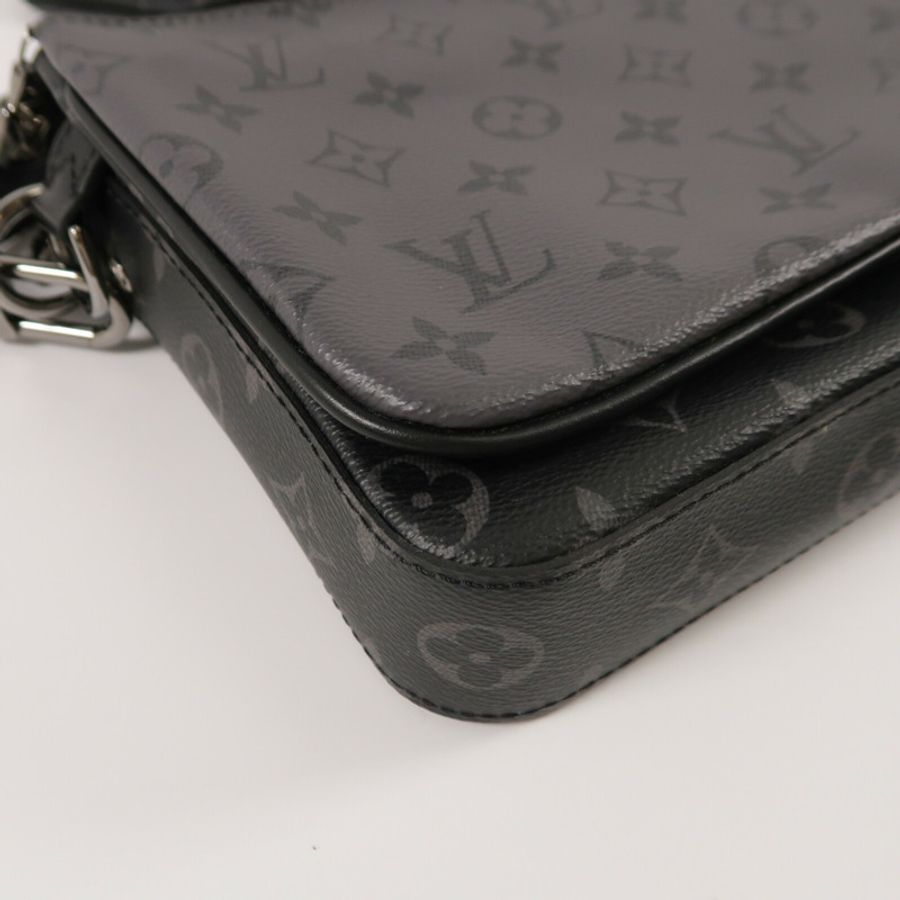 LOUIS VUITTON Monogram Eclipse Reverse Trio Messenger肩背袋-13