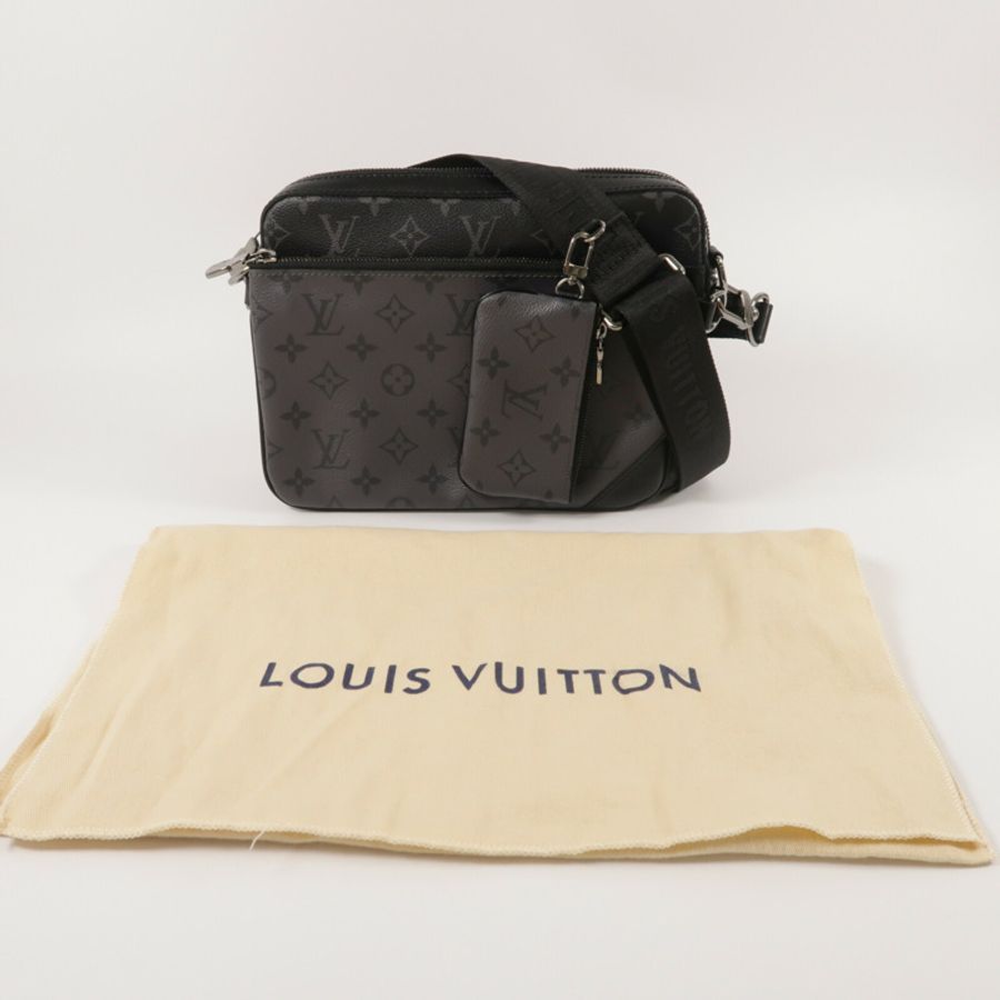 LOUIS VUITTON Monogram Eclipse Reverse Trio Messenger肩背袋-16