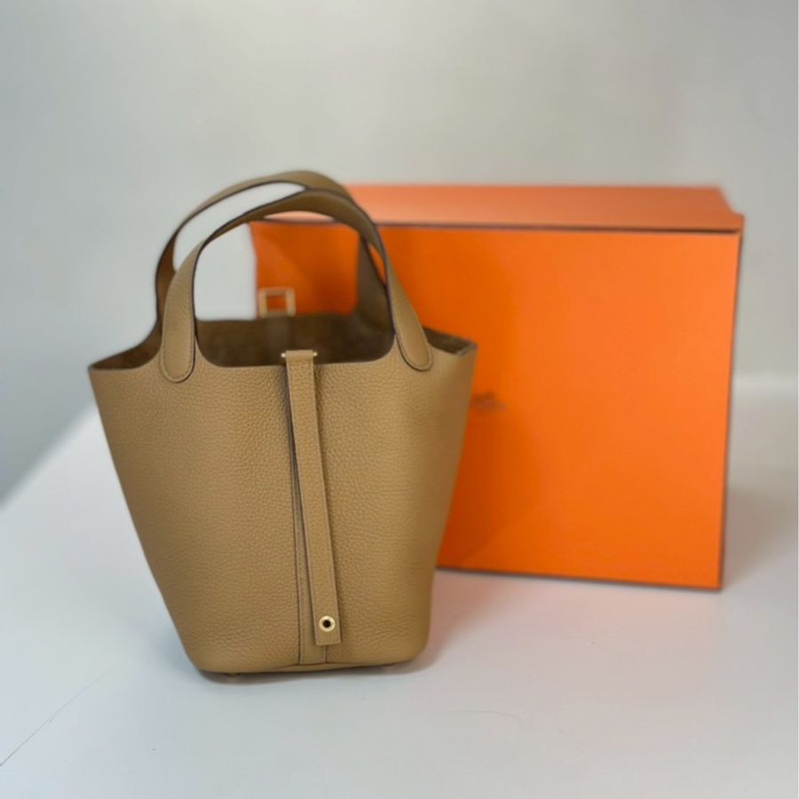 Hermes｜愛馬仕 P18 餅乾色-0