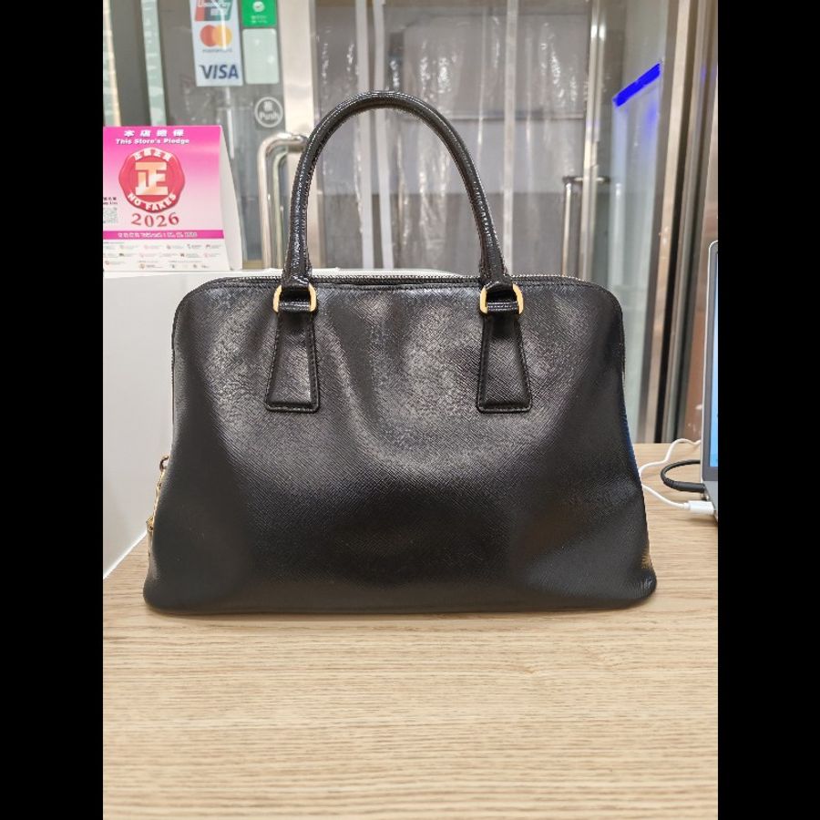 Prada 貝殼袋黑色-3