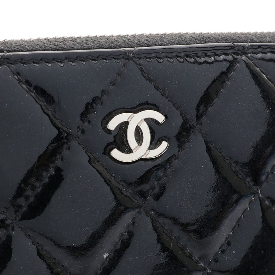 黑色 漆皮 拉鍊長夾 銀釦 (無卡)【CHANEL 香奈兒】 A50106-6