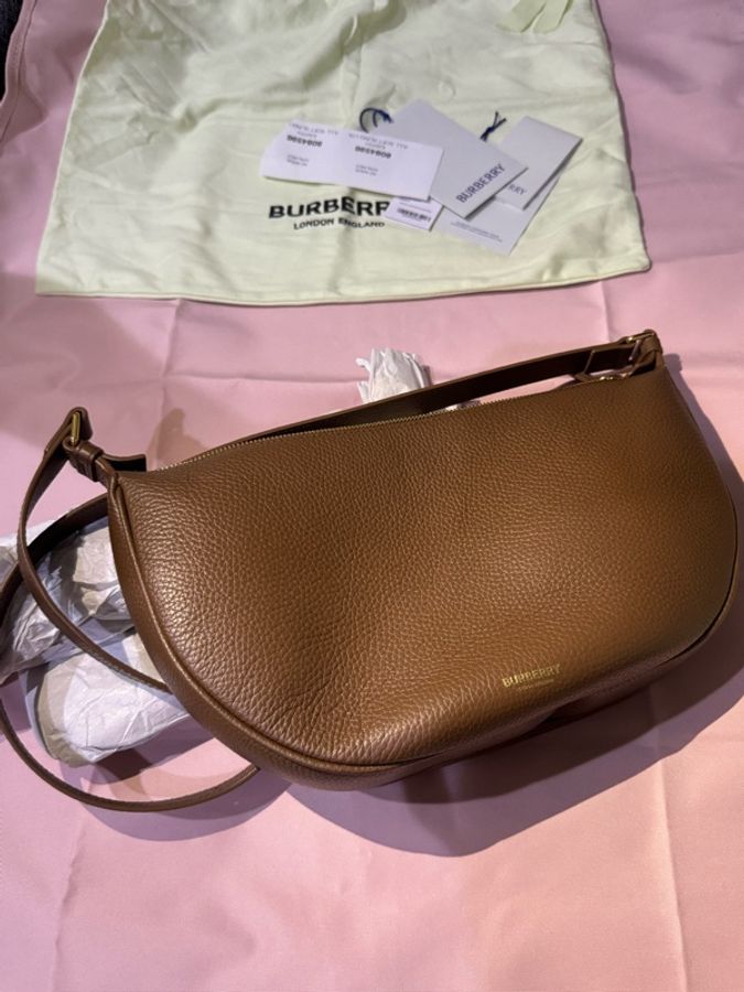 BURBERRY 斜揹包-5