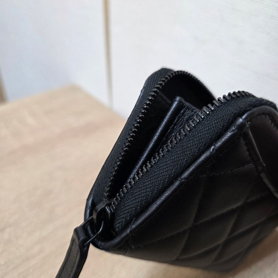 [品況新🥨] Chanel黑羊皮黑釦ㄇ拉零錢卡包-12