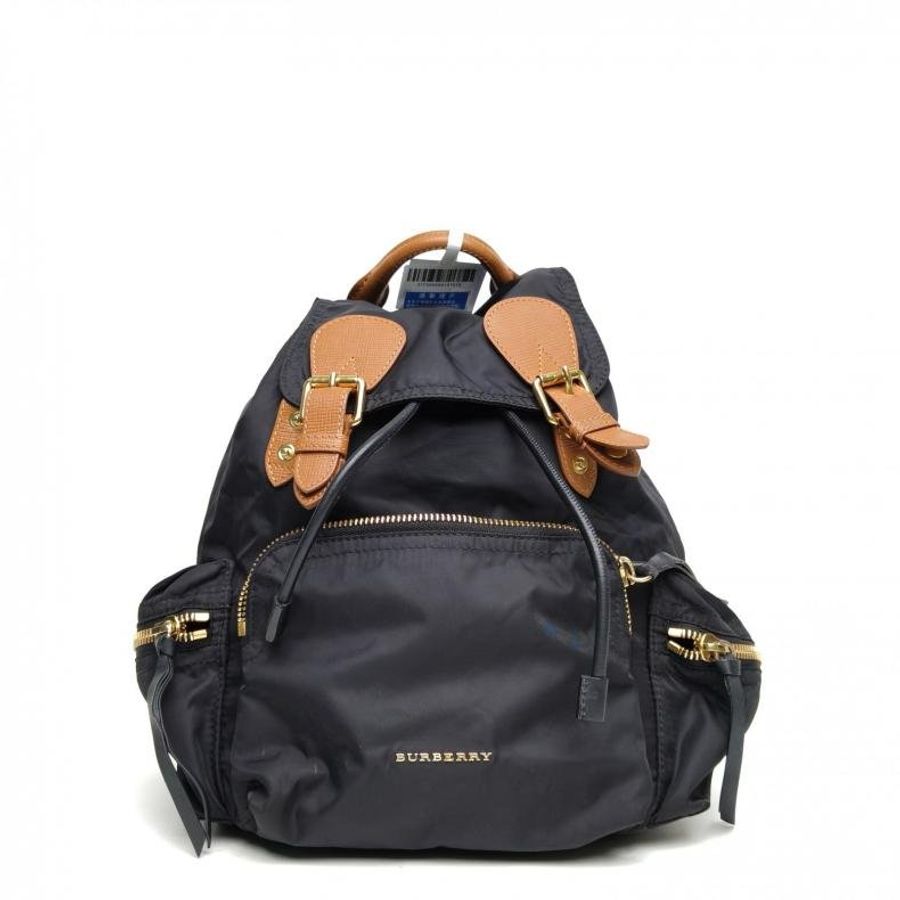 Burberry TheRucksack軍旅雙肩包中號黑色尼龍-0