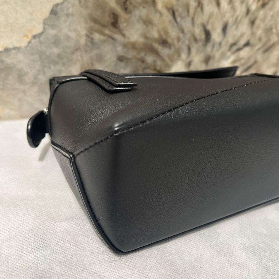Loewe黑銀牛皮Mini Puzzle-5