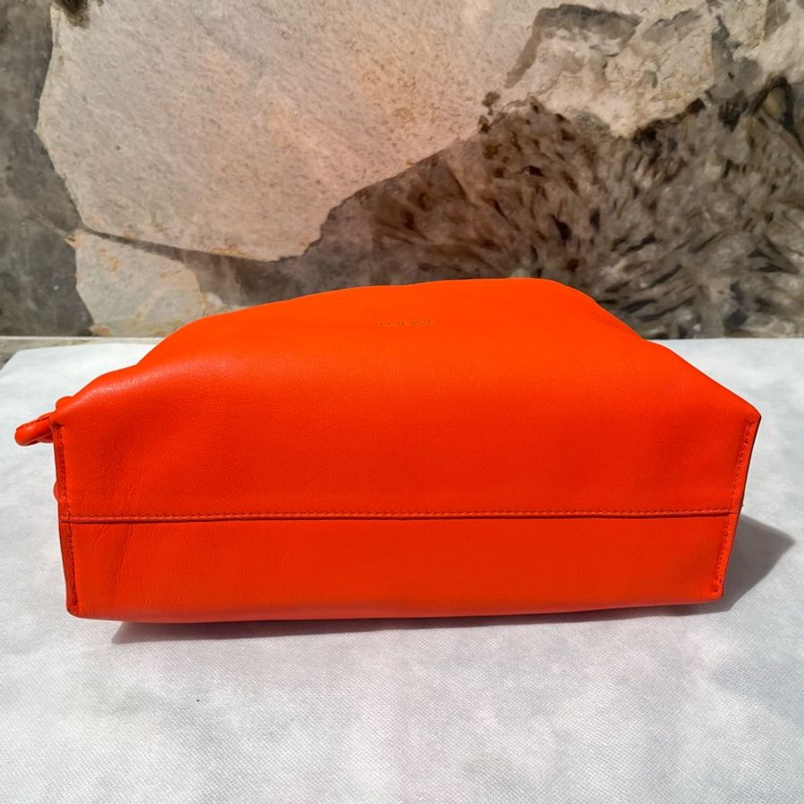 Loewe橘紅牛皮 Flamenco側背包-5