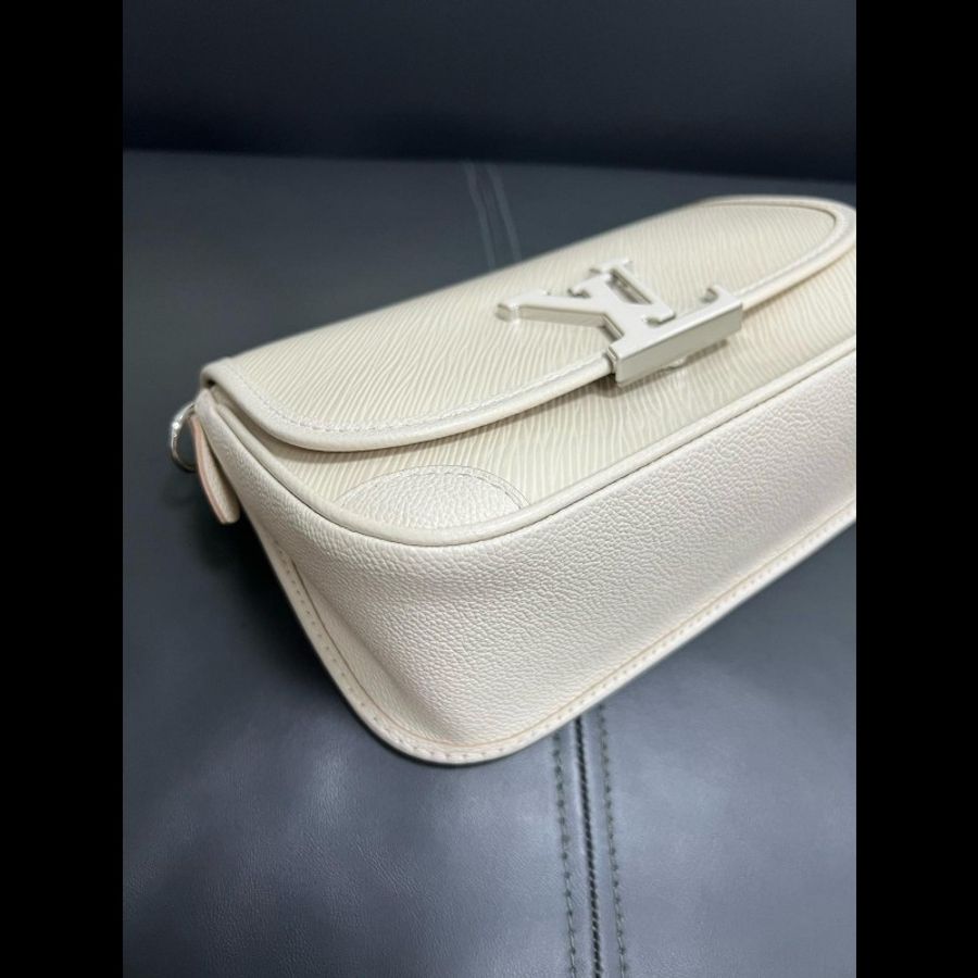 Lv Buci 米白色水波紋-2