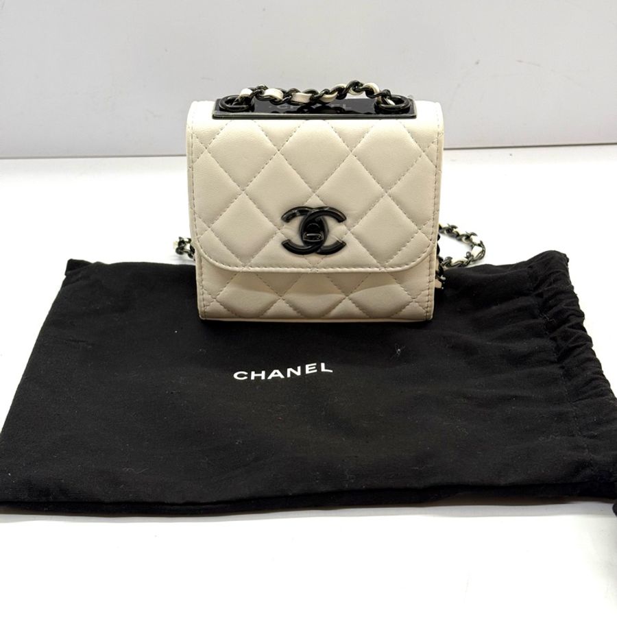 CHANEL 香奈兒 白色MATELASSE鏈條肩背包 斜背包 A81633 TRENDY-2