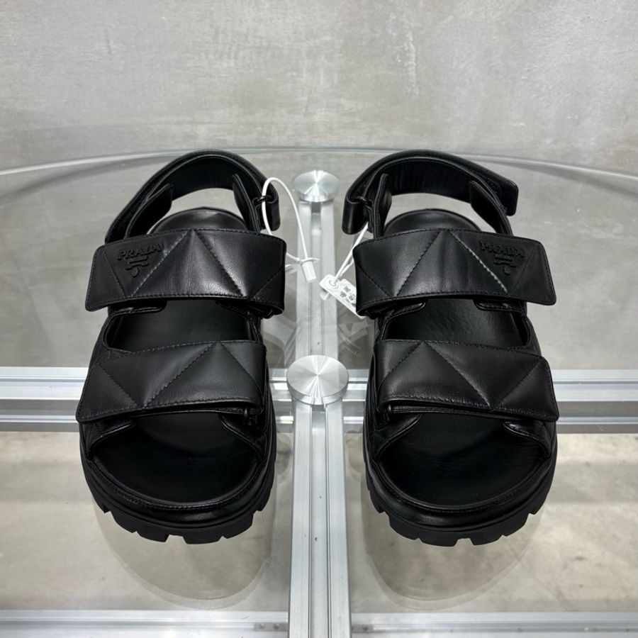 Prada/普拉達 黑色羊皮魔術貼涼鞋 39碼-1
