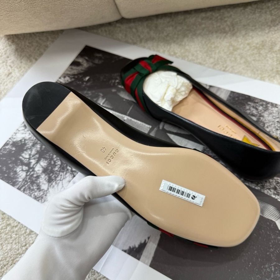 Gucci 古馳 經典款平底鞋40碼-5