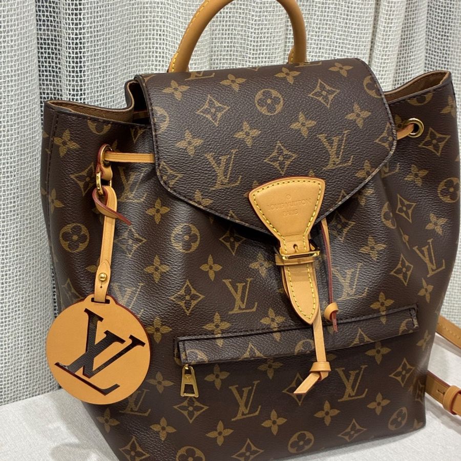 全新全配🧡#lv#montsouris#小號雙肩包#晶片款#購證-1
