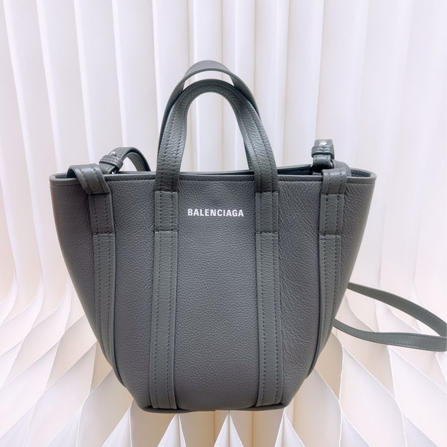 Balenciaga everyday xs north south 灰色托特包-0
