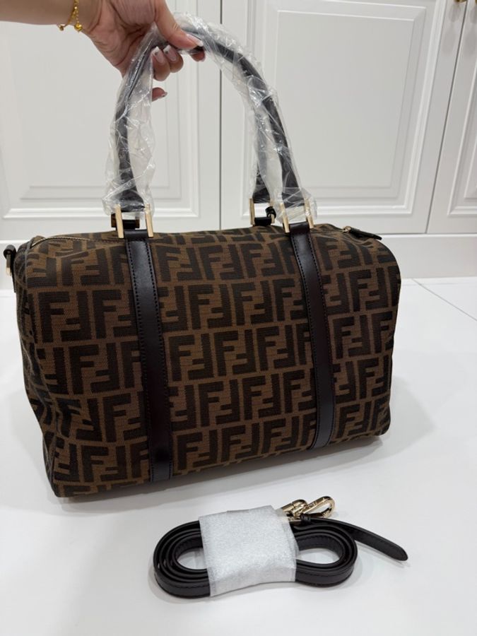 FENDI 老花 波士頓包 手提包 斜背包 肩背包 側背包-5