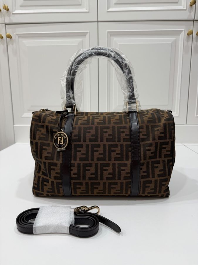 FENDI 老花 波士頓包 手提包 斜背包 肩背包 側背包-10