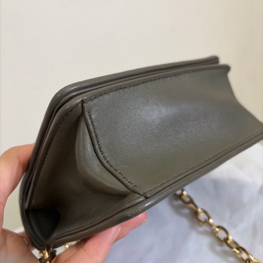 Tory Burch Kira mini 橄欖綠色斜肩包-13
