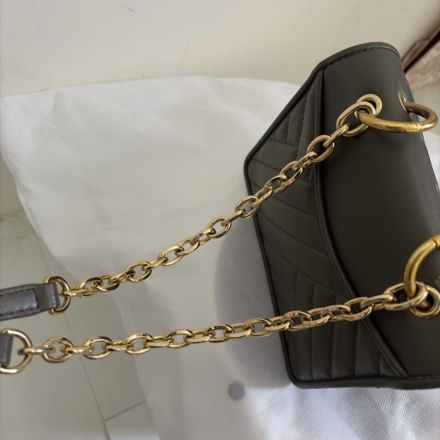 Tory Burch Kira mini 橄欖綠色斜肩包-30
