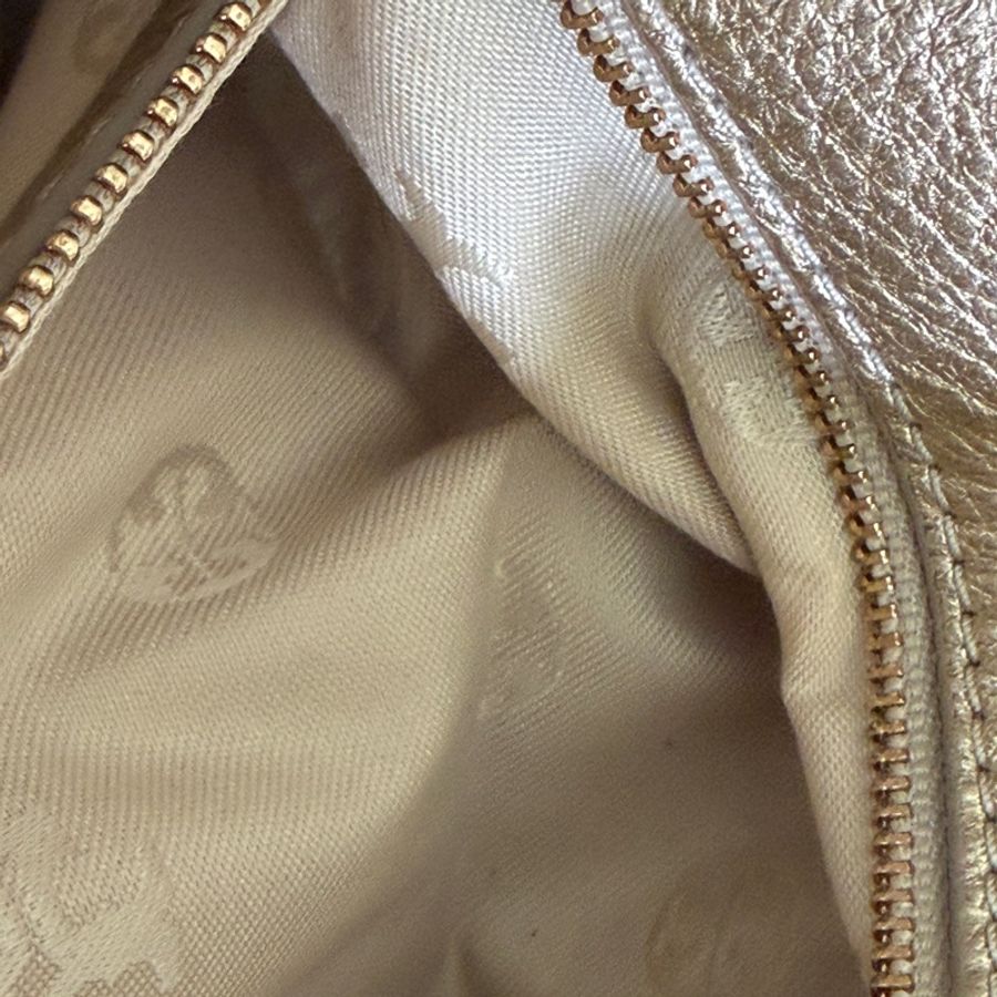 Tory Burch 金色豌豆斜肩包-18