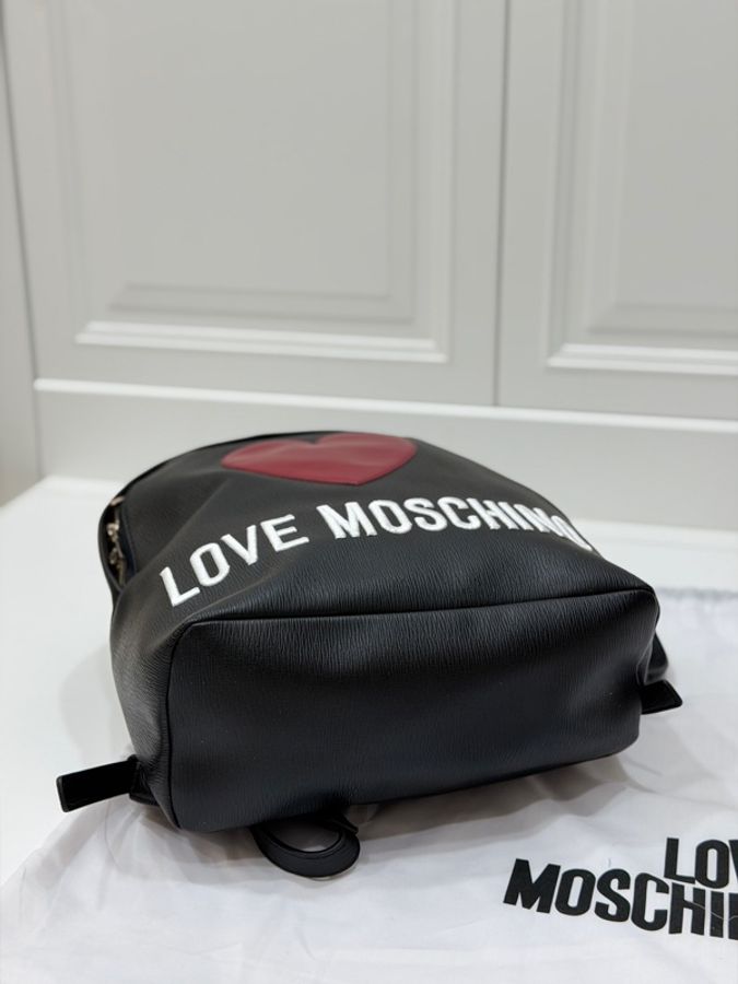 《仙闆名牌精品》Moschino love Moschino 黑色 红心 愛心 水波紋 牛皮 後背包 肩背包 手提包-5