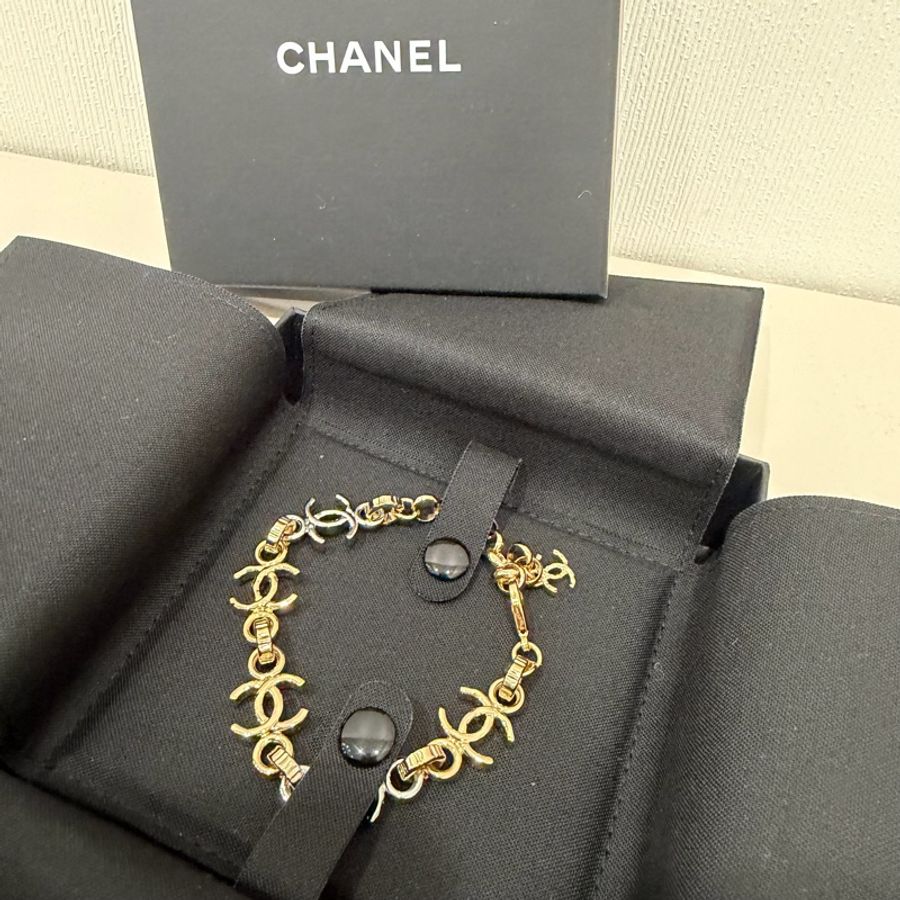 全新 Chanel 香奈兒 超美26P早春 金銀雙色 雙C手鏈-8