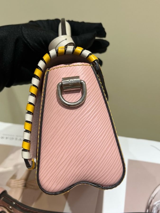 路易威登/Louis Vuitton Twist 粉色 水波紋 扭扭包 手提單肩包-3