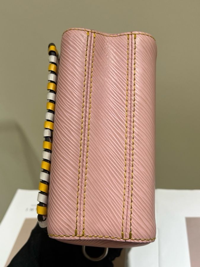 路易威登/Louis Vuitton Twist 粉色 水波紋 扭扭包 手提單肩包-5