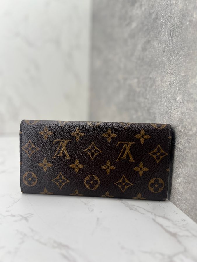 香緹國際精品 LV 翻蓋長夾 紅鈕扣 1065-1