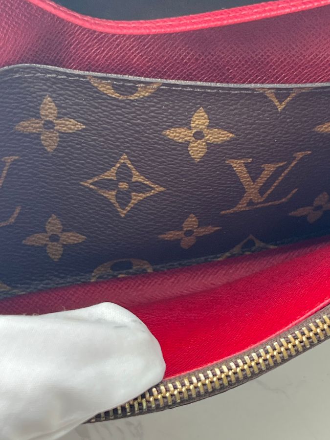 香緹國際精品 LV 翻蓋長夾 紅鈕扣 1065-6