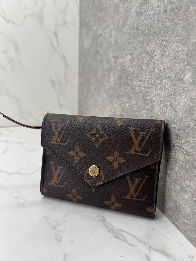 香緹國際精品 LV 三折 短夾 1059-0