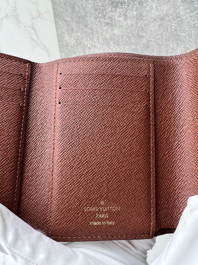 香緹國際精品 LV 三折 短夾 1059-4