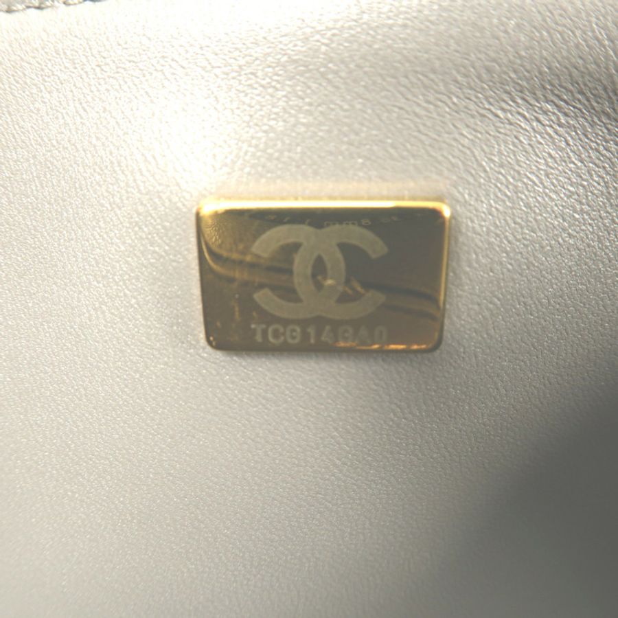 CHANEL 牛皮皮革Boy 25鏈帶肩背袋-12