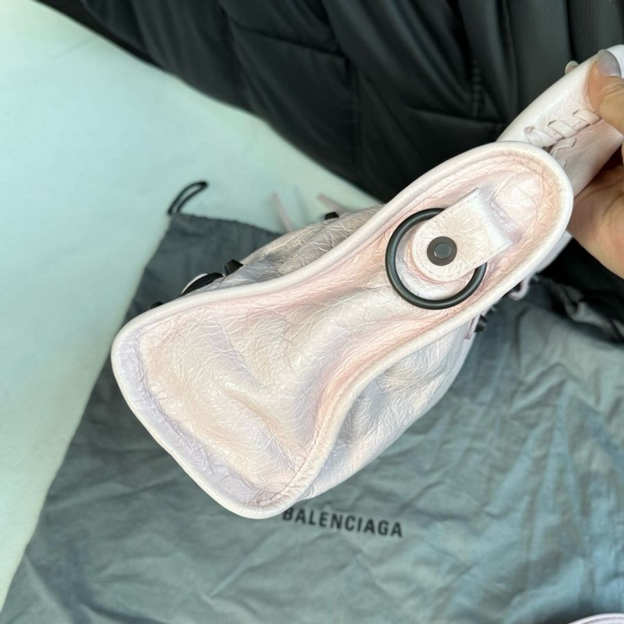 Balenciaga巴黎世家Lecity櫻花粉小號S號機車包手提包斜挎包 附件:塵袋-5