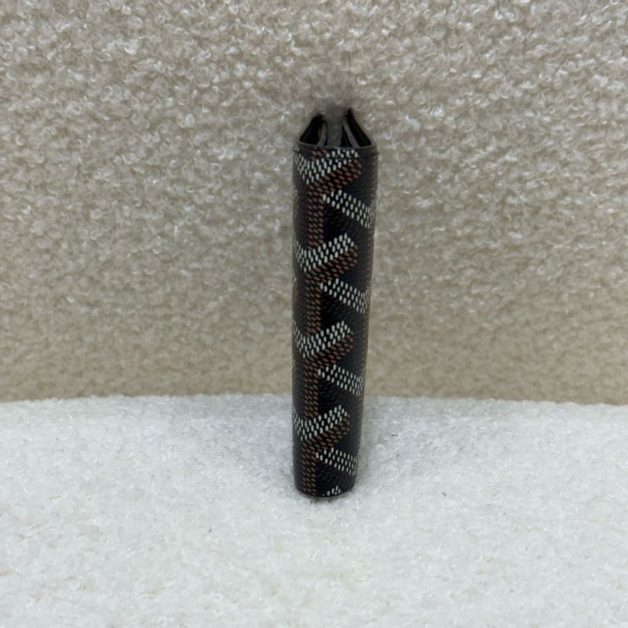 Goyard 經典咖啡色老花短夾-2