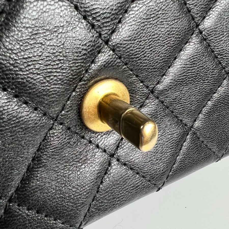 CHANEL 季節款方胖山羊皮黑 晶片款-9