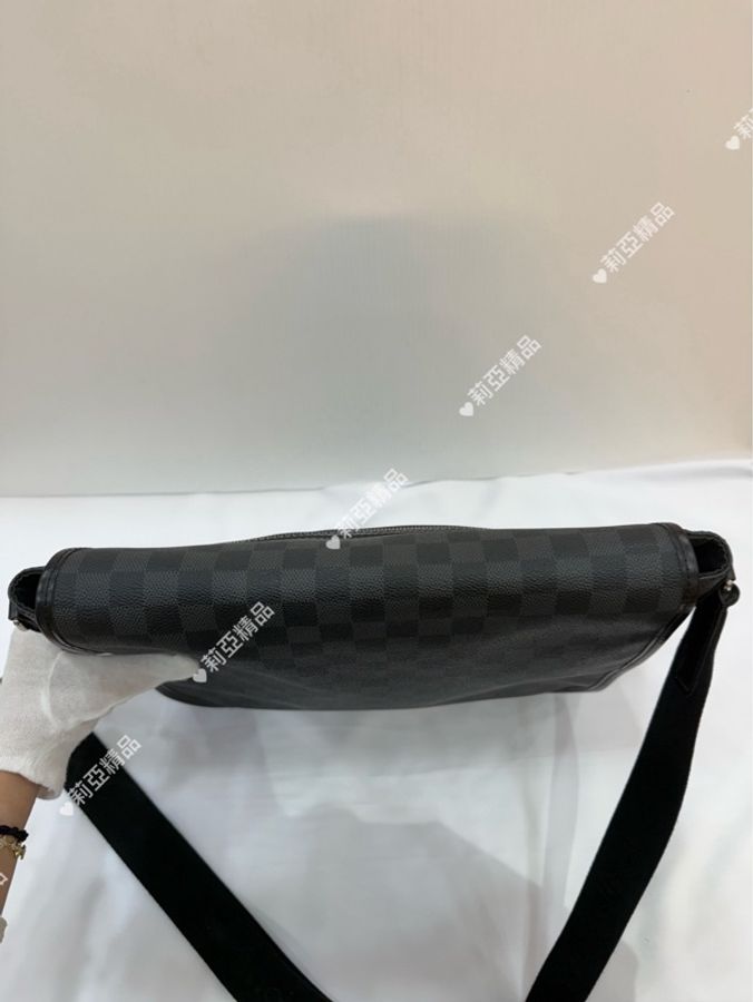 莉亞精品♡ LV N58029 斜背棋盤格公事包 二手美包-6