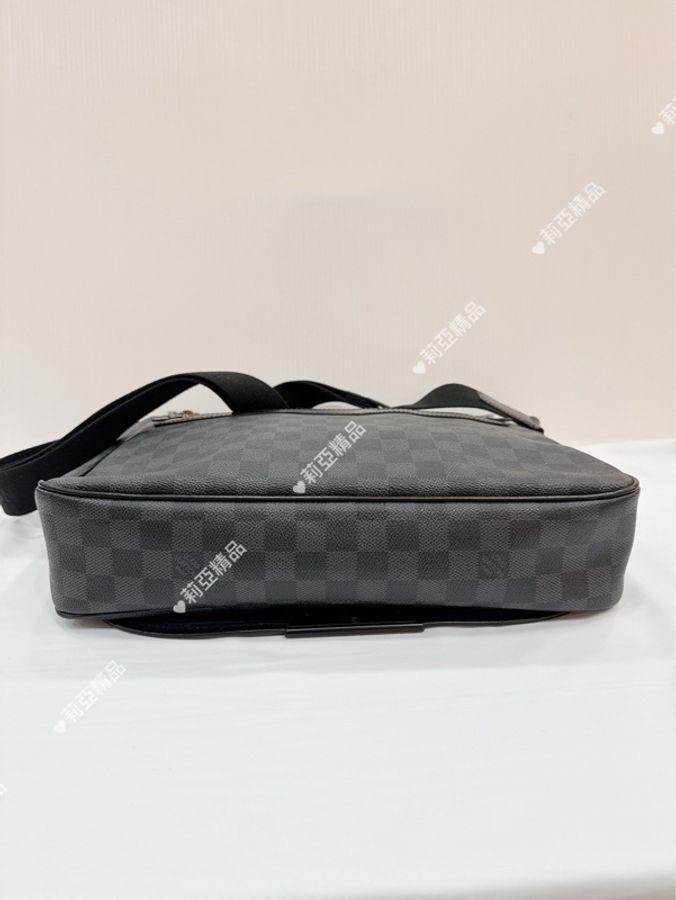 莉亞精品♡ LV N58029 斜背棋盤格公事包 二手美包-8